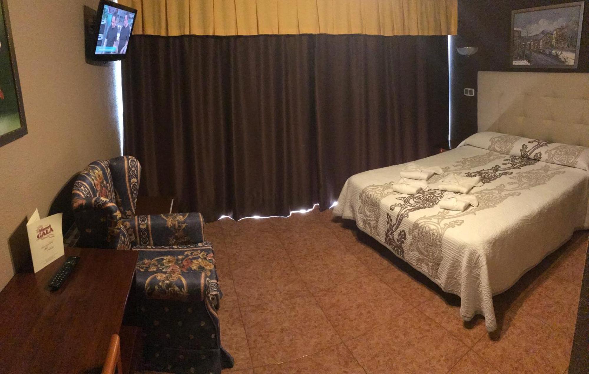 Hotel Gala โนฮา ภายนอก รูปภาพ